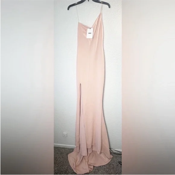 Nookie Pink One-Shoulder Maxi Dress NWT - Picture 7 of 9